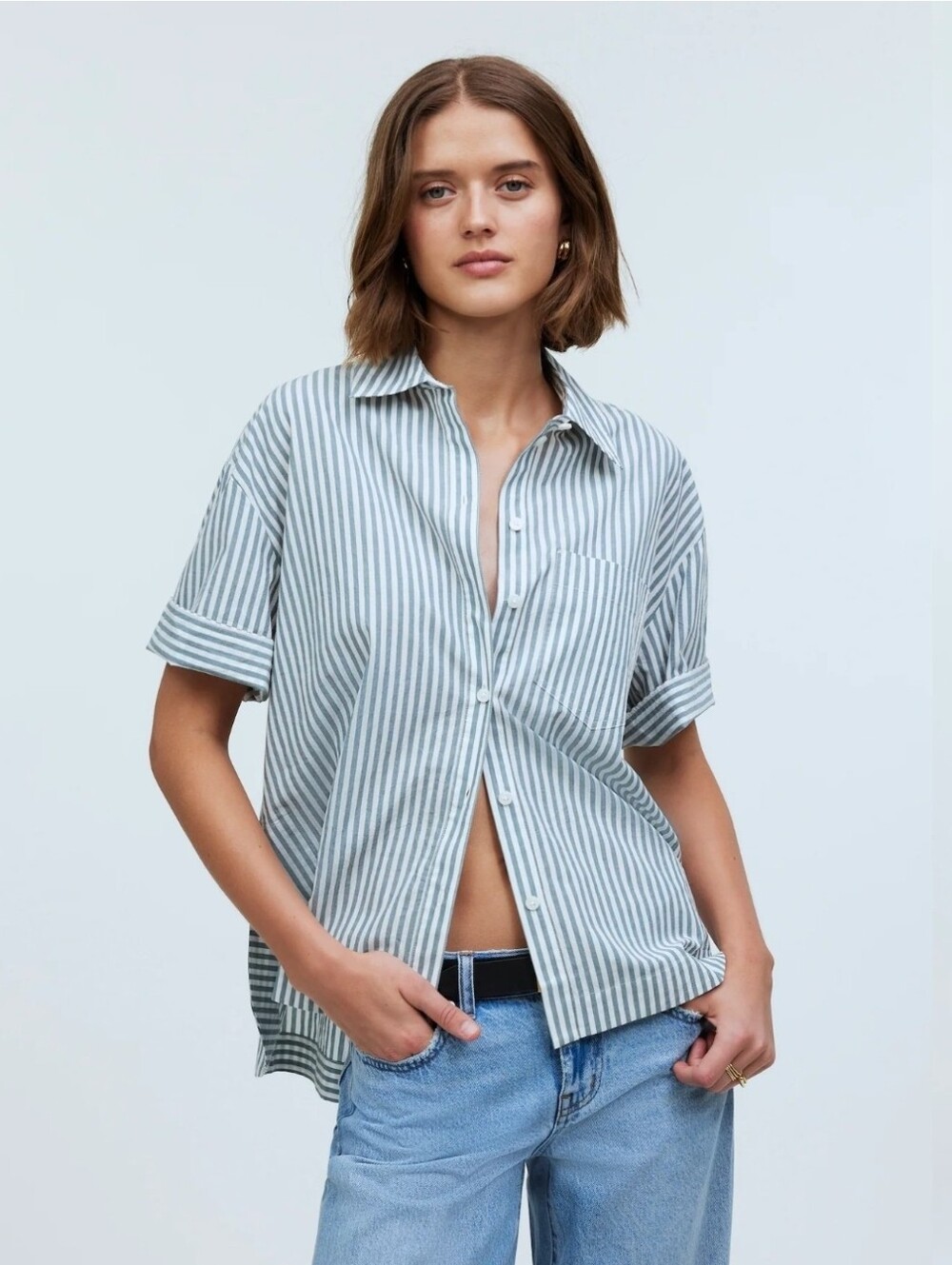 Madewell Oversized Boxy Button-Up Shirt in Signature Poplin